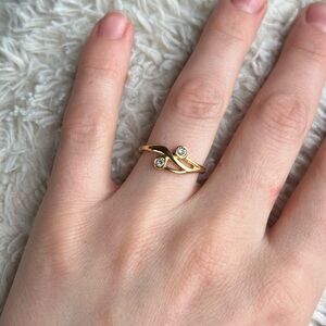 Vintage Avon Gold Tone Ring